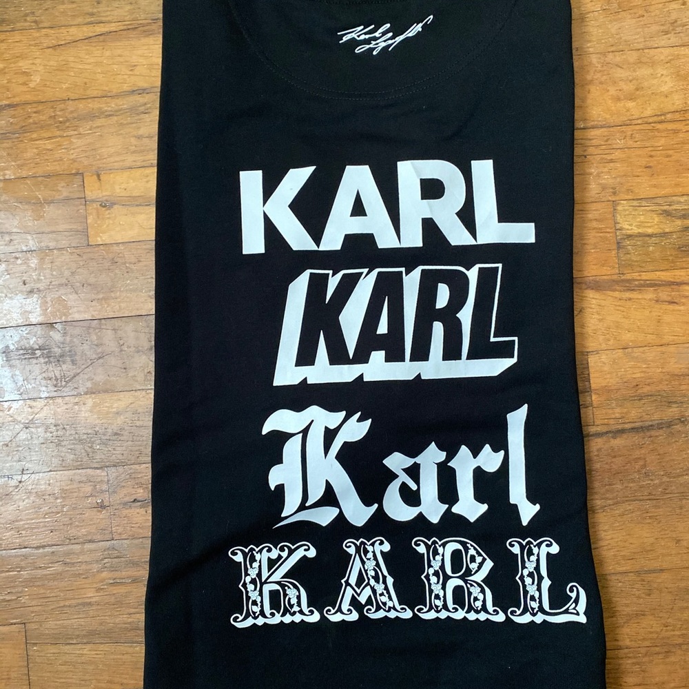 Karl Lagerfeld SweatShirt Size Large in Black